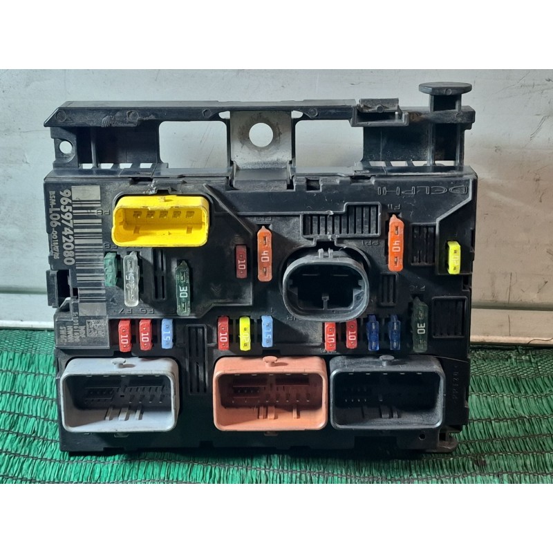 Recambio de caja reles / fusibles para peugeot 307 sw (3h) 1.6 16v referencia OEM IAM   