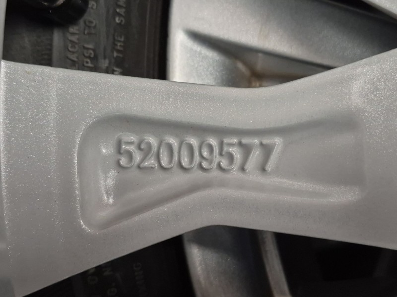 Recambio de juego llantas para fiat 500 (312_) 0.9 (312axg1a, 312.axg11) referencia OEM IAM 52009577 52009577 52009577