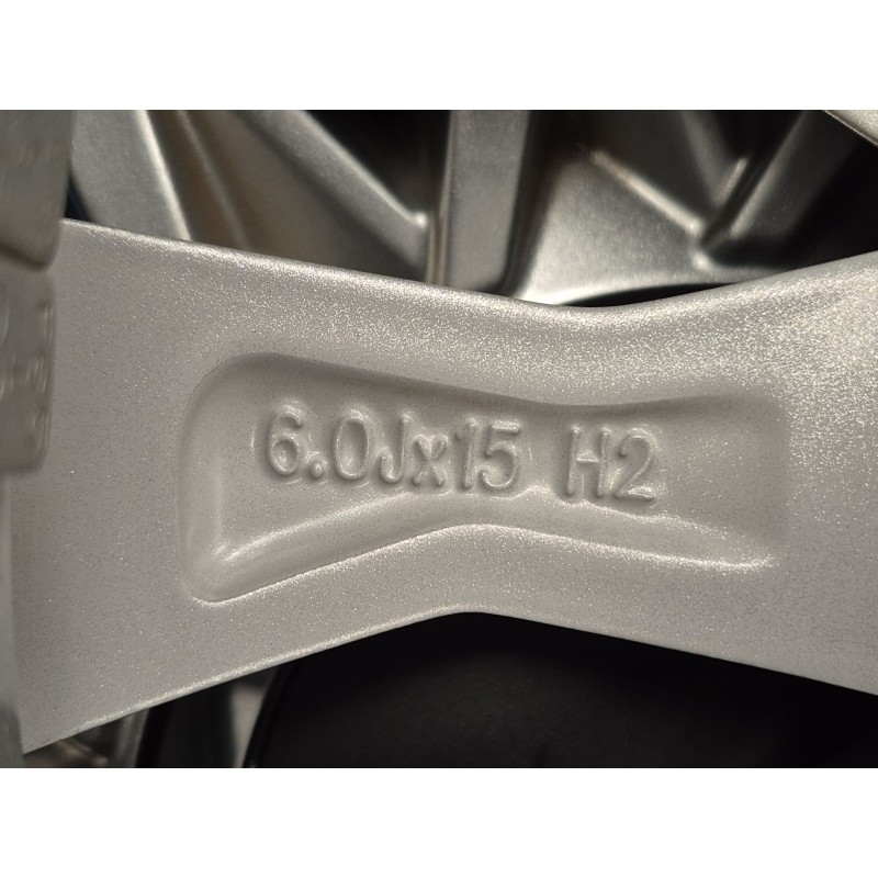 Recambio de juego llantas para fiat 500 (312_) 0.9 (312axg1a, 312.axg11) referencia OEM IAM 52009577 52009577 52009577