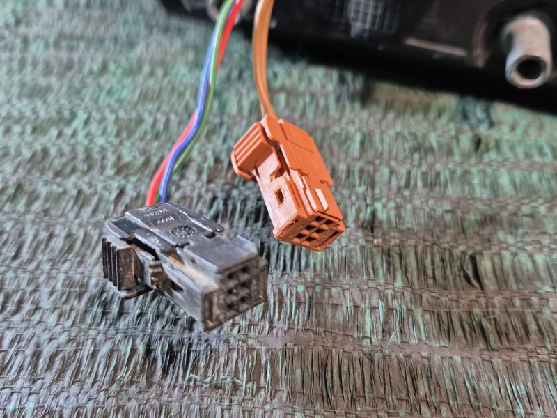 Recambio de retrovisor izquierdo para citroën berlingo cuadro referencia OEM IAM   