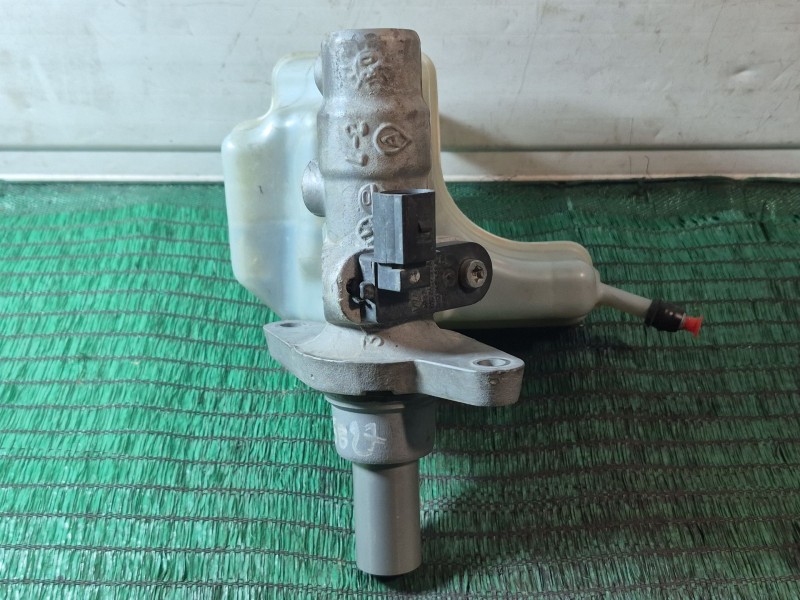 Recambio de bomba freno para volkswagen passat cc b6 (357) 2.0 tdi referencia OEM IAM   