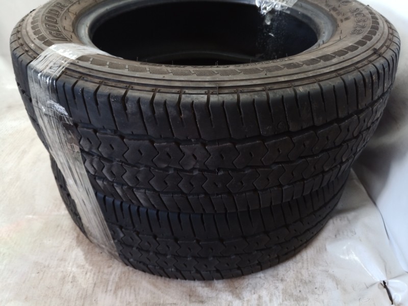 Recambio de neumaticos para » otros... zoe 2014 referencia OEM IAM 1956516C GOODRIDE 195/65/16C 104/102T (0821)