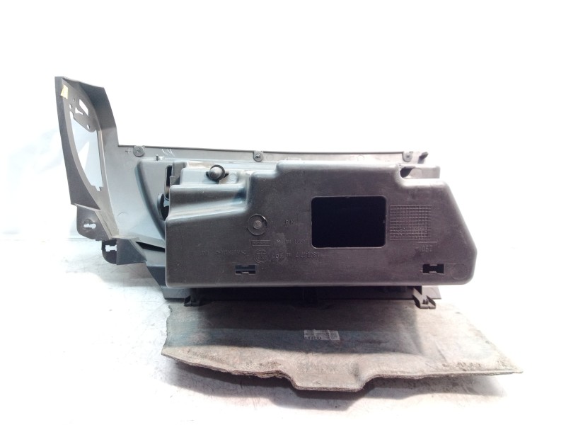 Recambio de guantera para lancia phedra (180) 3.0 v6 24v emblema cae referencia OEM IAM 148410407 148410407 148410407