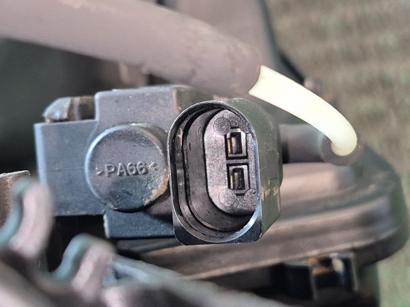 Recambio de colector admision para audi a3 (8l) referencia OEM IAM 06A133203 06A133203 06A133185LF