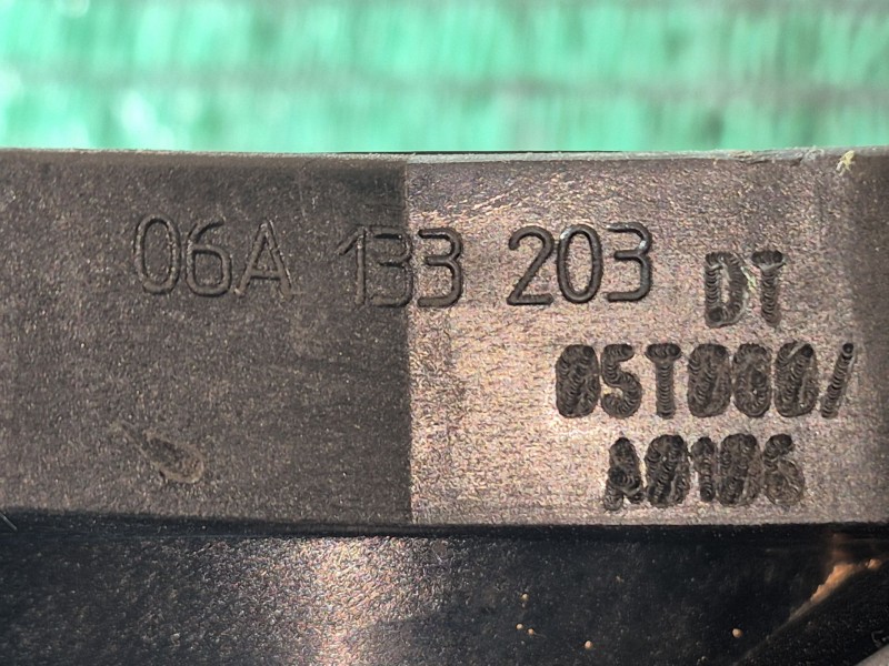 Recambio de colector admision para audi a3 (8l) referencia OEM IAM 06A133203 06A133203 06A133185LF