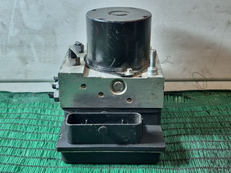 Recambio de abs para seat ibiza (6j5) referencia OEM IAM   