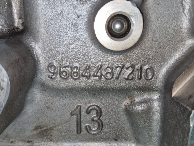 Recambio de culata para peugeot 308 referencia OEM IAM   