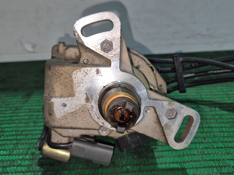 Recambio de delco para nissan micra ii (k11) 1.0 i 16v referencia OEM IAM   