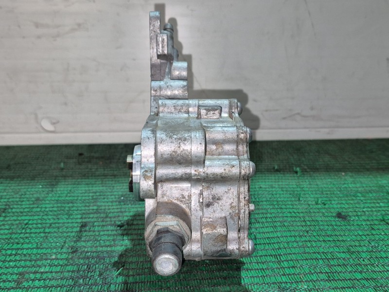 Recambio de depresor freno / bomba vacio para seat ibiza (6l1) referencia OEM IAM 038145209 038145209 038145209