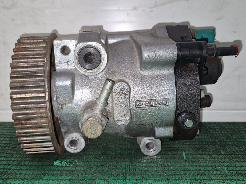 Recambio de bomba inyeccion para renault clio ii fase ii (b/cb0) referencia OEM IAM   