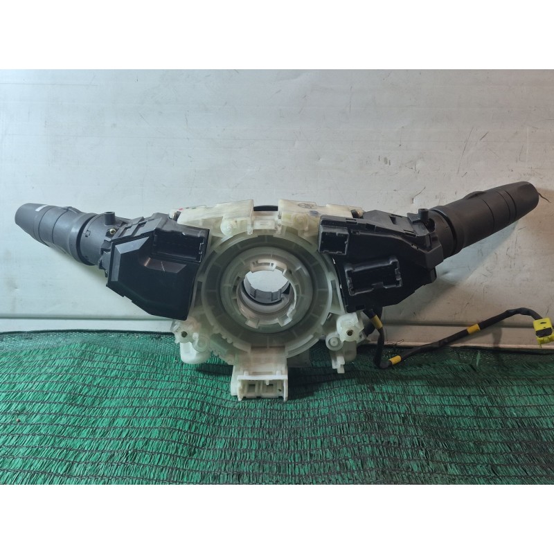 Recambio de mando multifuncion para nissan x-trail i (t30) 2.2 dci referencia OEM IAM   