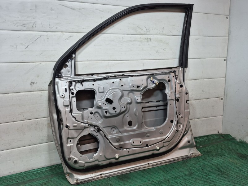 Recambio de puerta delantera derecha para nissan x-trail i (t30) 2.2 dci referencia OEM IAM   