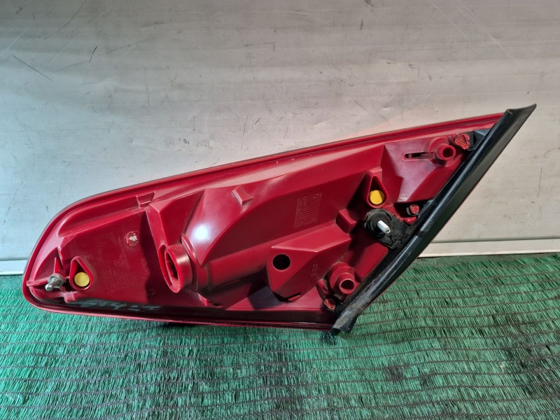 Recambio de piloto trasero izquierdo para peugeot 307 cc (3b) 2.0 16v referencia OEM IAM   