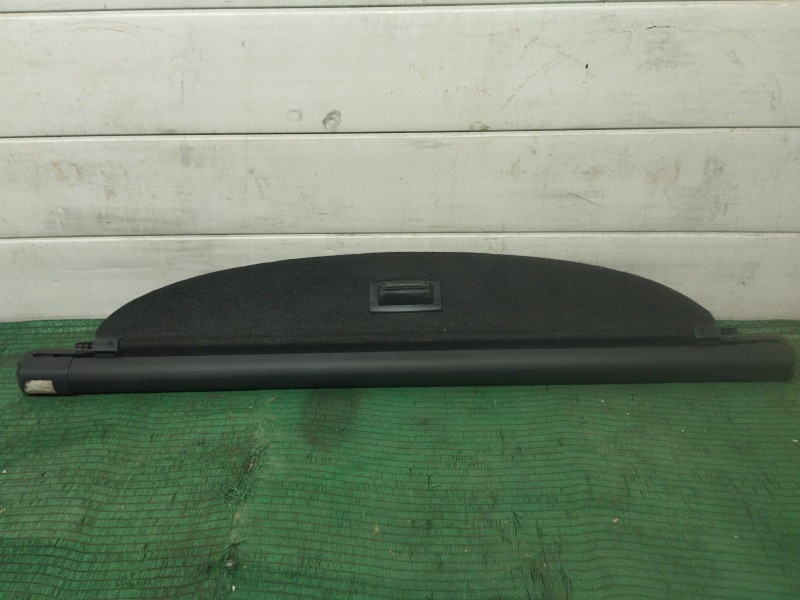 Recambio de bandeja trasera para ssangyong tivoli grand 1.5 t-gdi referencia OEM IAM   