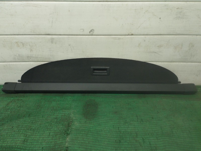 Recambio de bandeja trasera para ssangyong tivoli grand 1.5 t-gdi referencia OEM IAM   