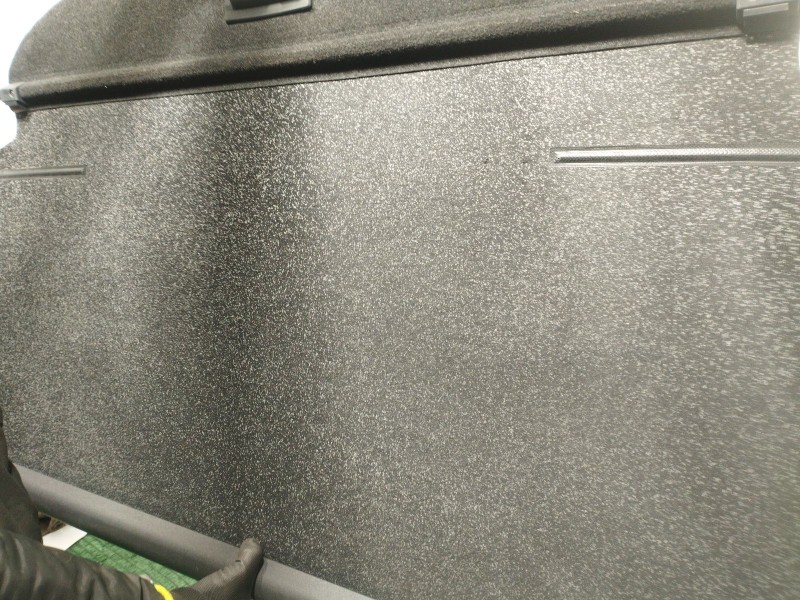 Recambio de bandeja trasera para ssangyong tivoli grand 1.5 t-gdi referencia OEM IAM   