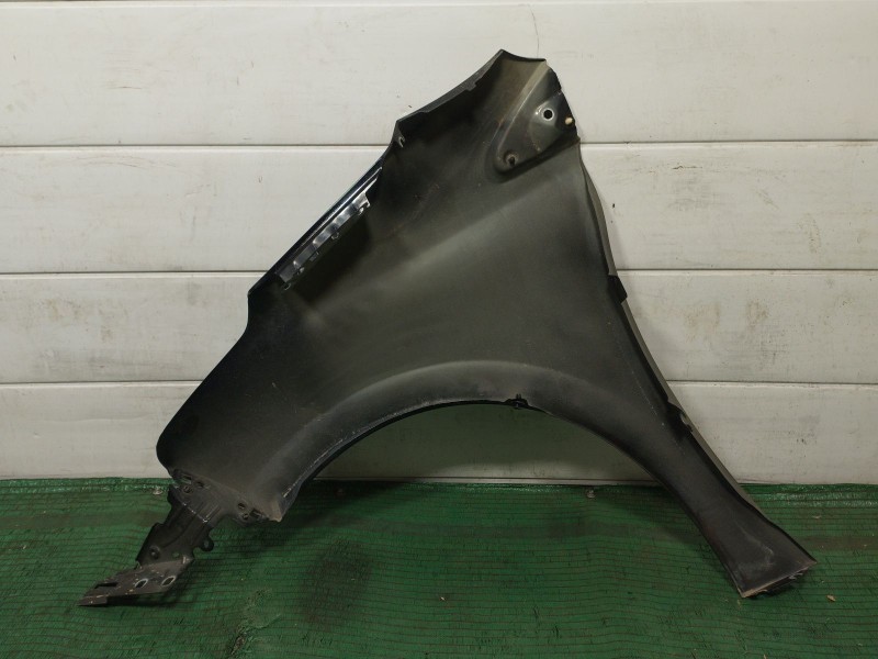 Recambio de aleta delantera derecha para peugeot 208 i (ca_, cc_) 1.2 puretech 82 referencia OEM IAM   