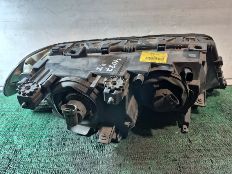 Recambio de faro izquierdo para bmw serie 3 berlina (e46) 320d referencia OEM IAM   