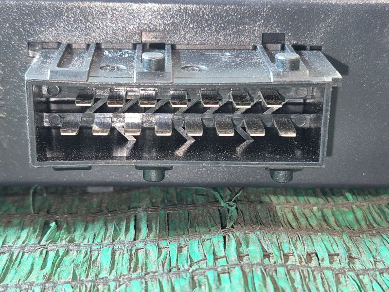 Recambio de modulo electronico para peugeot 307 cc (3b) 2.0 16v referencia OEM IAM 9647538580 9647538580 9647538580