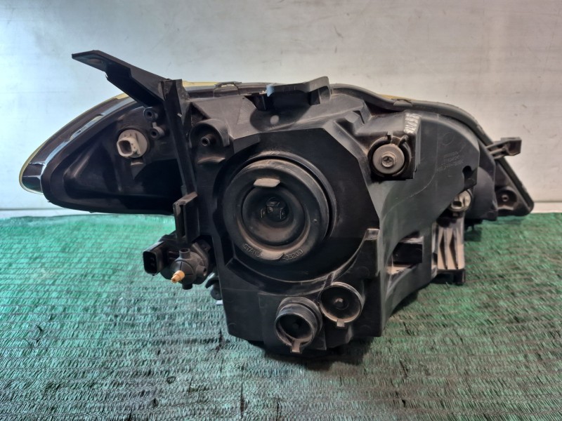 Recambio de faro izquierdo para honda fr-v (be) 1.7 referencia OEM IAM   