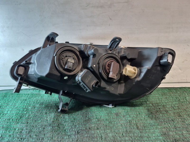 Recambio de faro derecho para ford focus c-max (cap) ambiente (d) referencia OEM IAM   