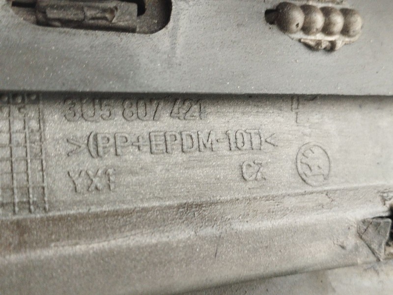 Recambio de paragolpes trasero para skoda superb i (3u4) 2.5 tdi referencia OEM IAM   