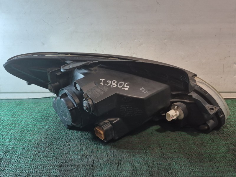 Recambio de faro izquierdo para hyundai getz (tb) 1.5 crdi cat referencia OEM IAM   