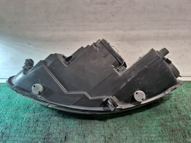 Recambio de faro derecho para seat altea (5p1) hot referencia OEM IAM 5P1941006A  