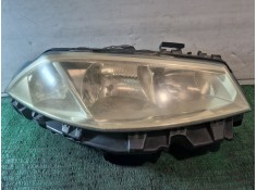 Recambio de faro derecho para renault megane ii berlina 5p referencia OEM IAM   