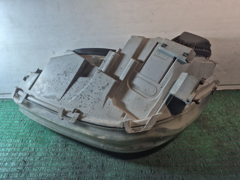 Recambio de faro derecho para mercedes-benz clase s (w220) berlina 320 cdi (220.026) referencia OEM IAM   