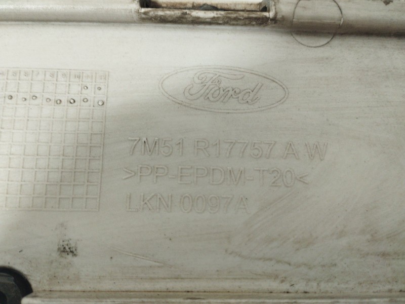 Recambio de paragolpes delantero para ford focus c-max (dm2) 1.6 referencia OEM IAM   