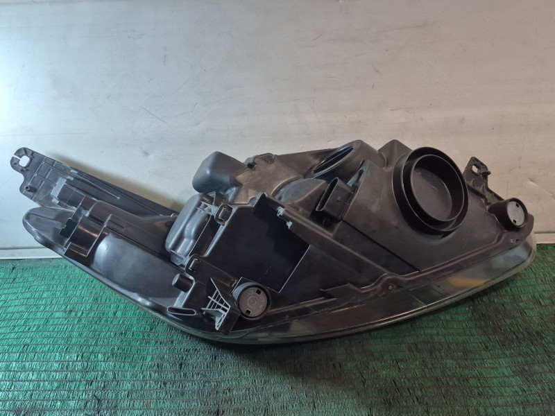 Recambio de faro izquierdo para ford c-max edition referencia OEM IAM 89502246 89502246 AM5113W030AF