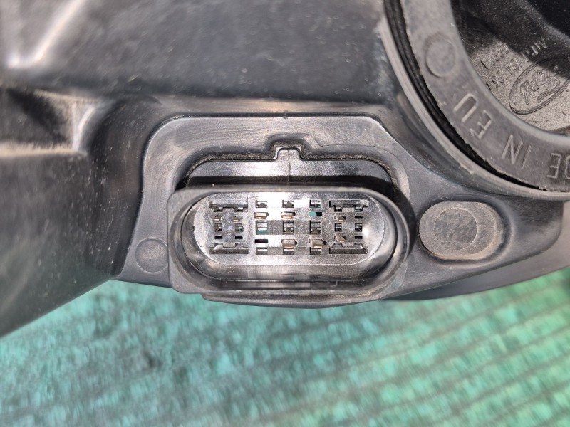 Recambio de faro izquierdo para ford c-max edition referencia OEM IAM 89502246 89502246 AM5113W030AF