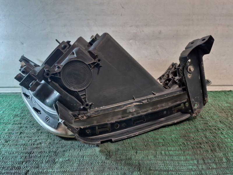 Recambio de faro izquierdo para honda cr-v (rd8) es referencia OEM IAM   