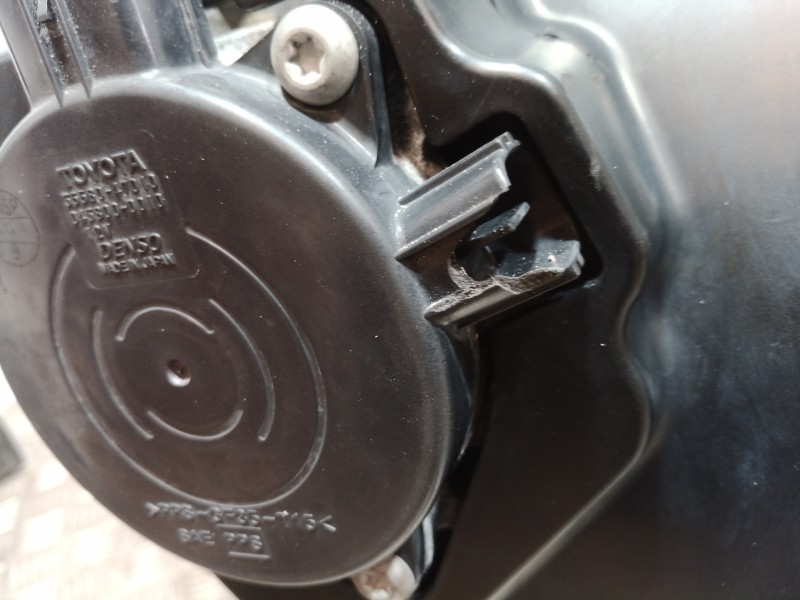 Recambio de caja cambios para toyota prius (nhw20) basis referencia OEM IAM 3090047040 3090047040 3090047040