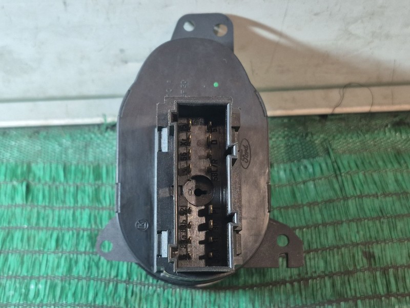 Recambio de mando luces para ford focus berlina (cak) ambiente referencia OEM IAM   