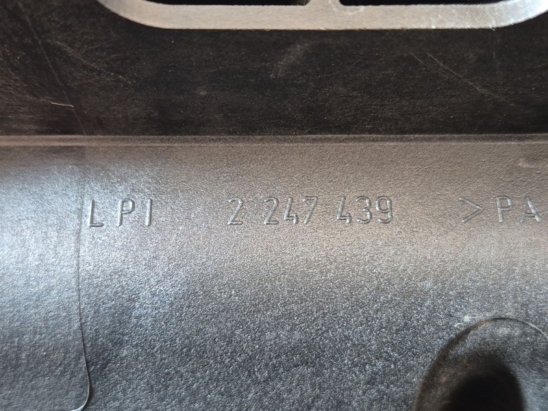 Recambio de colector admision para bmw x5 (e53) 3.0 d referencia OEM IAM 2247812 2247812 2247812