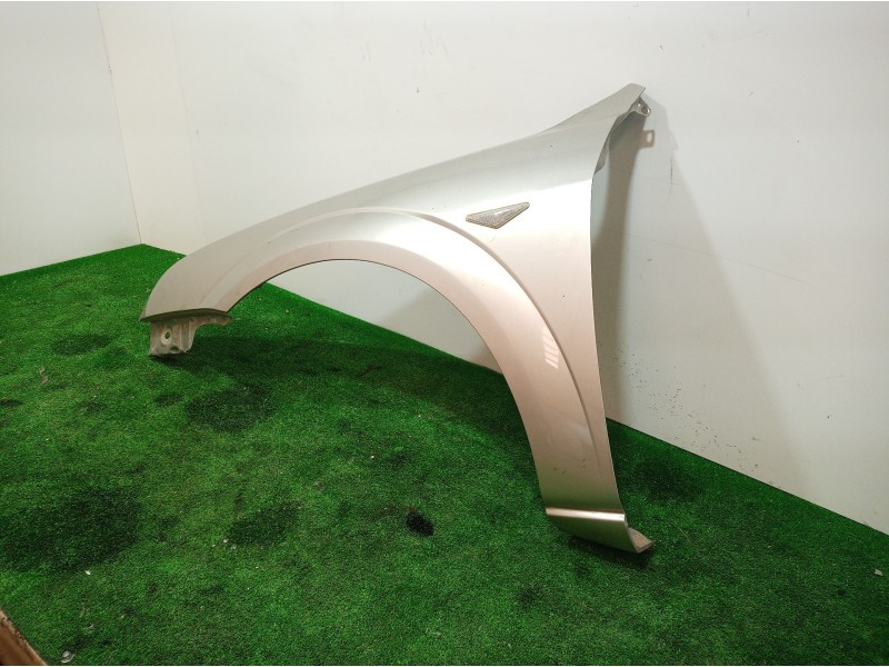 Recambio de aleta delantera izquierda para ford mondeo berlina (ge) ambiente (06.2003) (d) referencia OEM IAM   