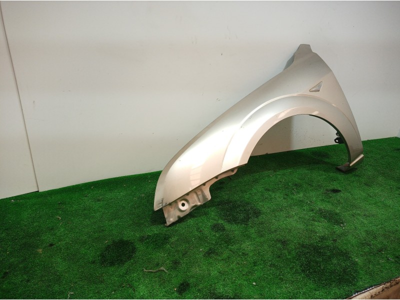 Recambio de aleta delantera izquierda para ford mondeo berlina (ge) ambiente (06.2003) (d) referencia OEM IAM   