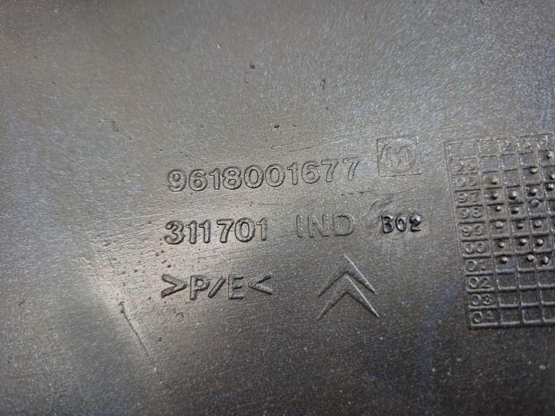 Recambio de paragolpes trasero para citroën saxo (s0, s1) 1.0 x referencia OEM IAM 9618001677 9618001677 9618001677