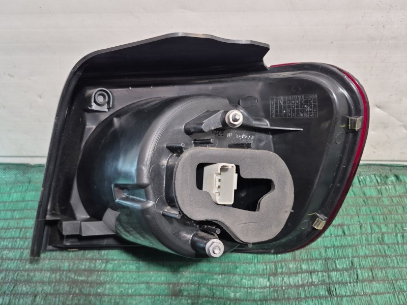 Recambio de piloto trasero izquierdo para volkswagen golf plus (5m1) bluemotion edition referencia OEM IAM   