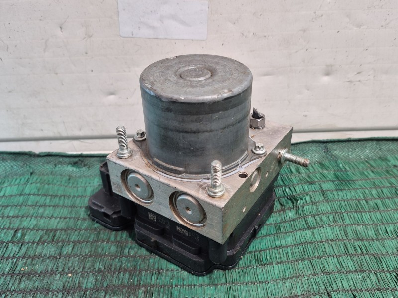 Recambio de abs para citroën c3 iii (sx) 1.2 puretech 82 referencia OEM IAM   