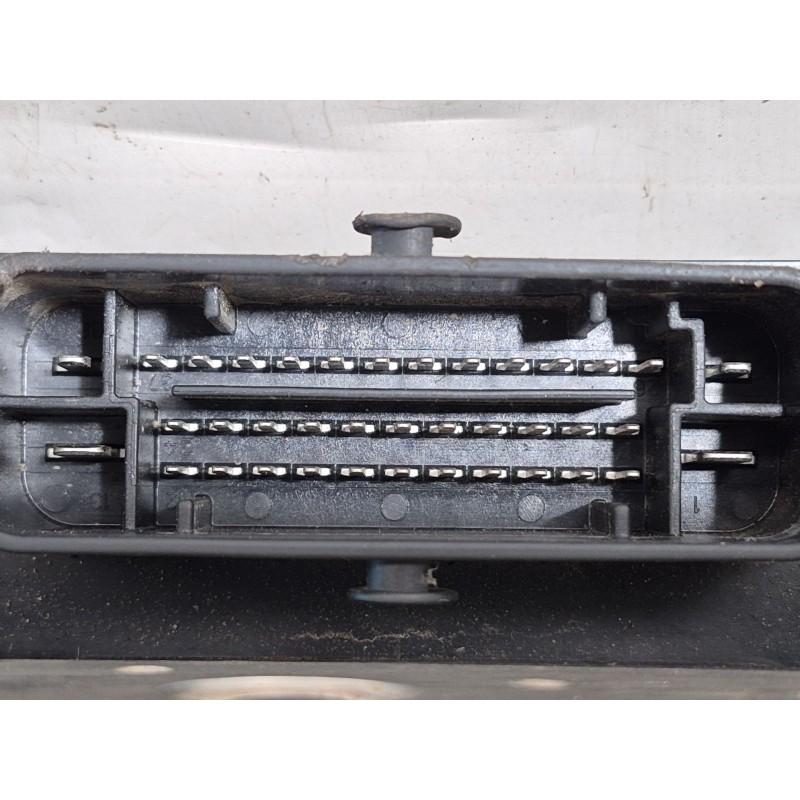 Recambio de abs para citroën c3 iii (sx) 1.2 puretech 82 referencia OEM IAM   