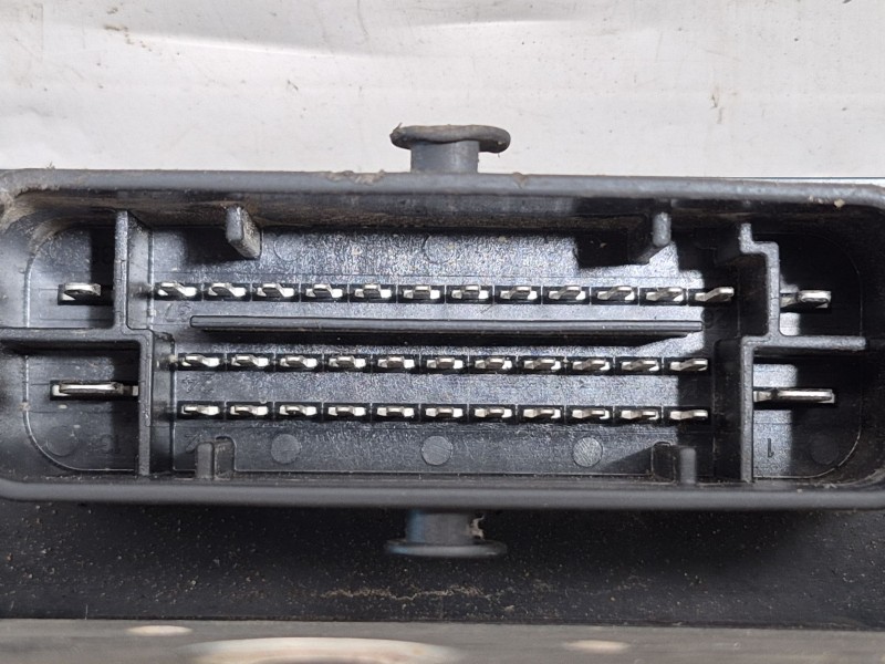 Recambio de abs para citroën c3 iii (sx) 1.2 puretech 82 referencia OEM IAM   