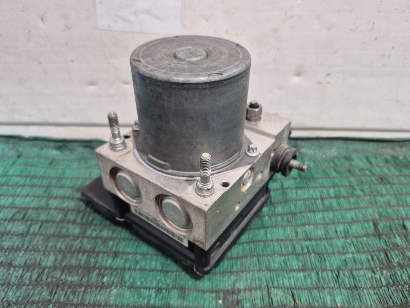 Recambio de abs para peugeot 5008 (0u_, 0e_) 1.6 bluehdi 120 referencia OEM IAM   