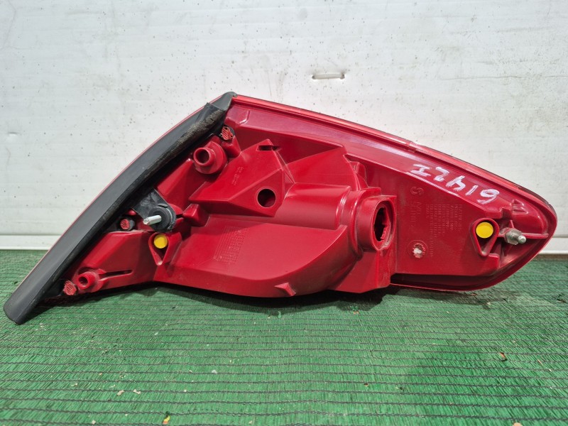 Recambio de piloto trasero izquierdo para peugeot 307 cc (3b) 2.0 16v referencia OEM IAM   
