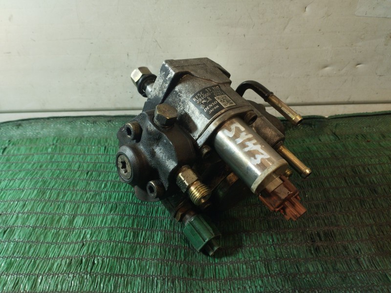 Recambio de bomba inyeccion para mazda mpv ii (lw) 2.0 di referencia OEM IAM   