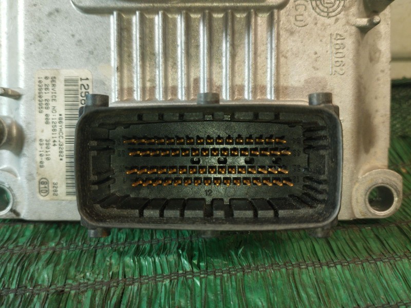 Recambio de centralita motor uce para cadillac cts 3.0 referencia OEM IAM   