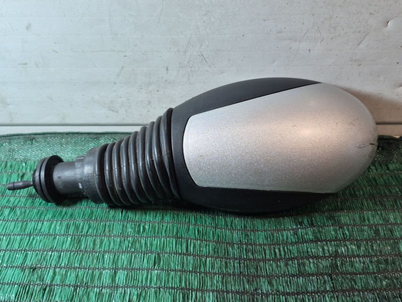 Recambio de retrovisor derecho para piaggio m500 0.5 d referencia OEM IAM   
