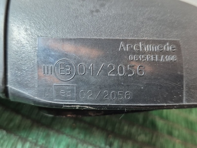 Recambio de retrovisor izquierdo para piaggio m500 0.5 d referencia OEM IAM E3022056 E3012056 E3022056
